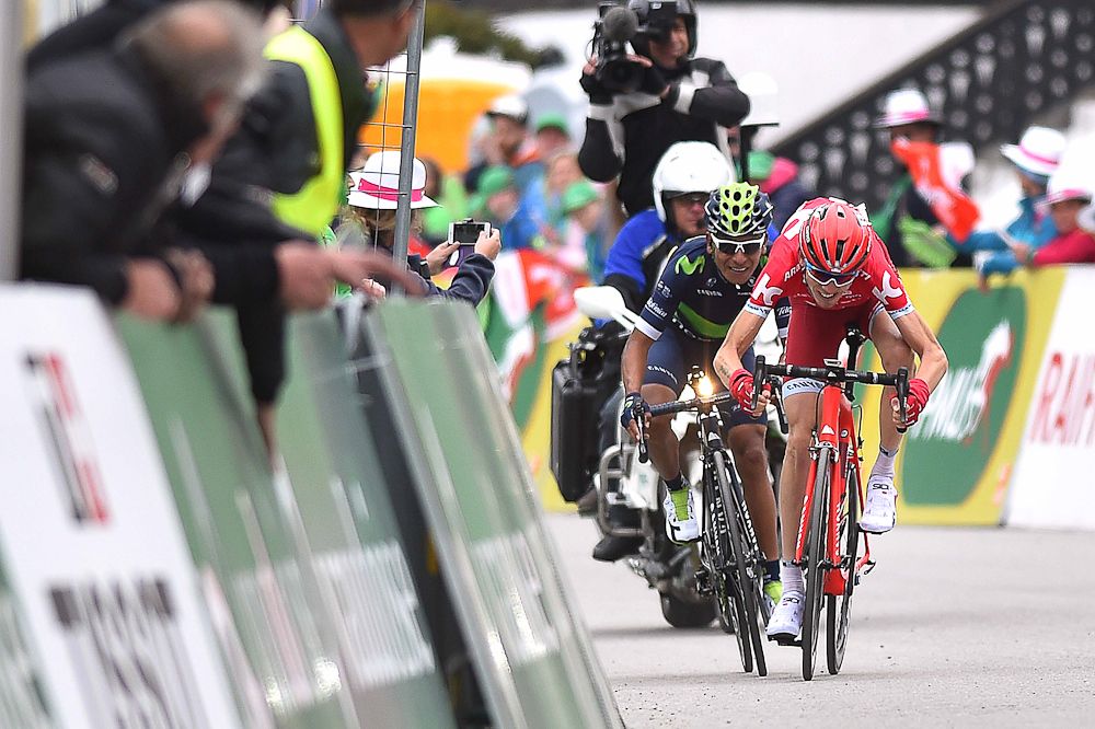 Nairo Quintana and Ilnur Zakarin sprint for the line at the end of stage 4 during the Tour de Romandie