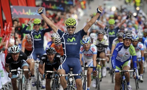 Francisco Ventoso (Movistar) celebrates his victory in Ja&eacute;n.