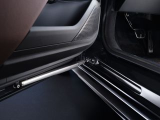 BMW i7 Protection door detail