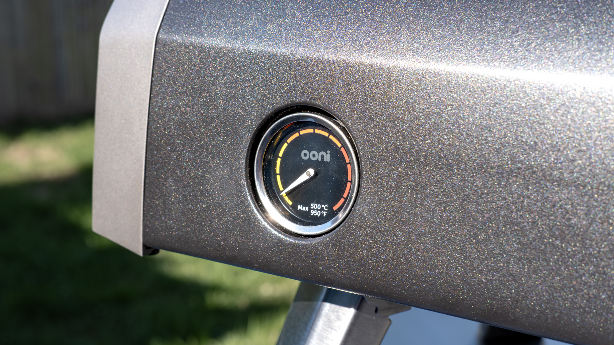 Ooni Karu 2 pizza oven thermometer