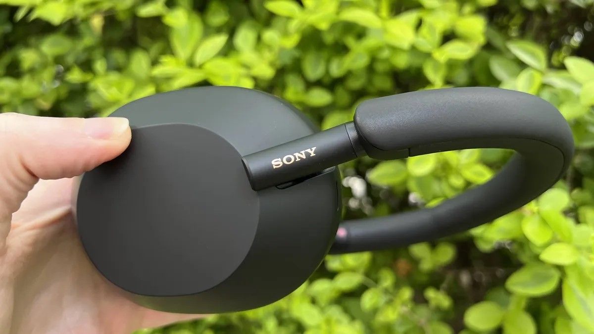 These Sony headphones are 'still the best in the business' — and they're down to a new record-low price for a very limited time