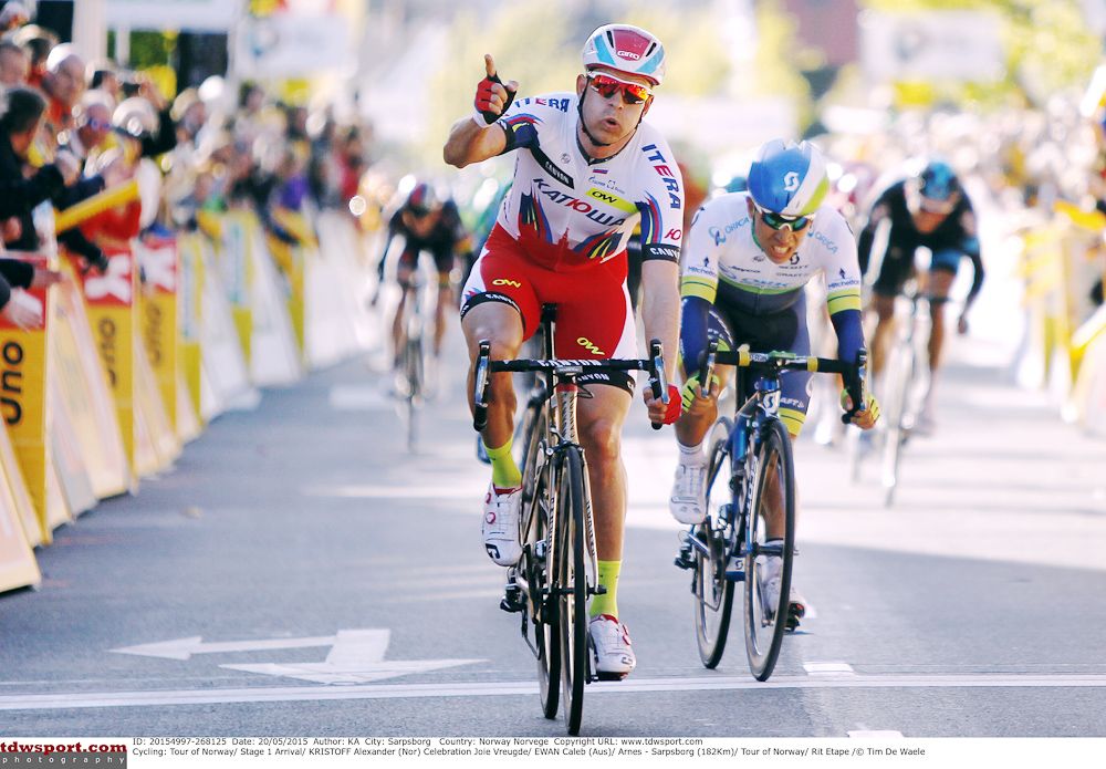Kristoff crosses the line for the stage 1 win.