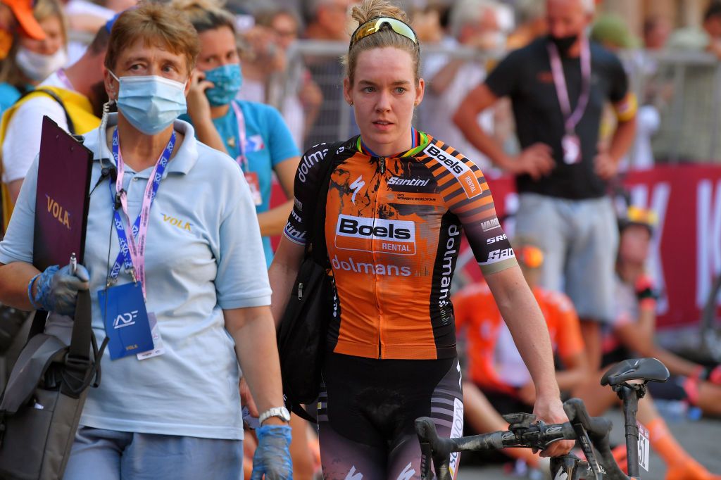 SIENA ITALY AUGUST 01 Arrival Anna Van der Breggen of The Netherlands and Boels Dolmans Cyclingteam during the Eroica 6th Strade Bianche 2020 Women Elite a 136km race from Siena to Siena Piazza del Campo StradeBianche on August 01 2020 in Siena Italy Photo by Luc ClaessenGetty Images