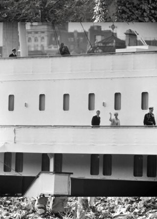 Princess Margaret leaving for her honeymoon