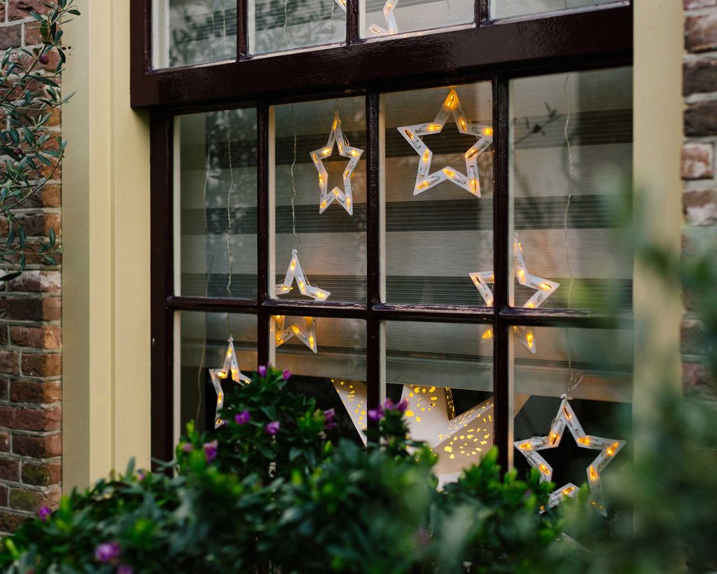 Christmas window lighting ideas 10 looks for a cozy glow Gardeningetc