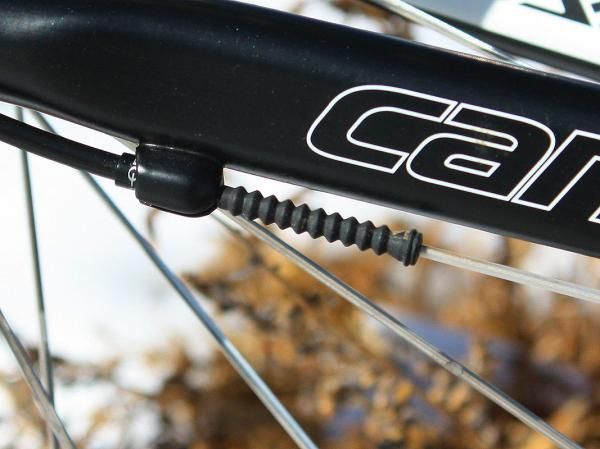 Gore Professional cables make for silky-smooth shifting and longer maintenance intervals - both key in 'cross.