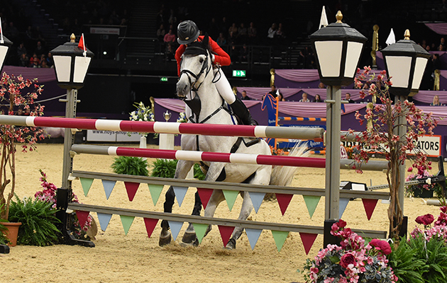 Emma Augier De Moussac and Wembley in the Speed Class