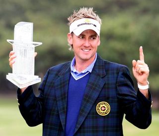 A hair/jacket/expression combo to remember for Ian Poulter at the 2007 Dunlop Phoenix