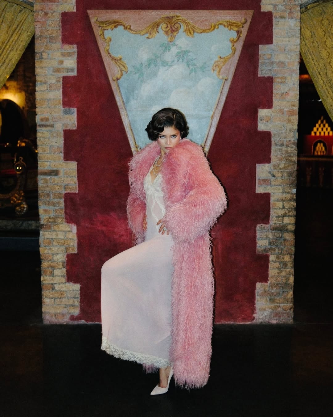 Zendaya millennial pink outfit