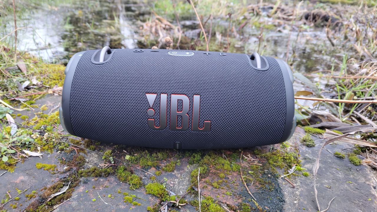 JBL Xtreme 3 in front of a wild pond