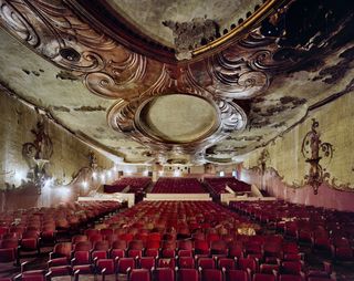 Fox Theater, Inglewood, CA. Image © Yves Marchand and Romain Meffre, from the book Movie Theaters, published by Prestel 