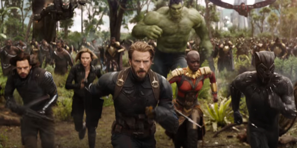 Avengers: Infinity War Captain America&#039;s Avengers charge the enemy