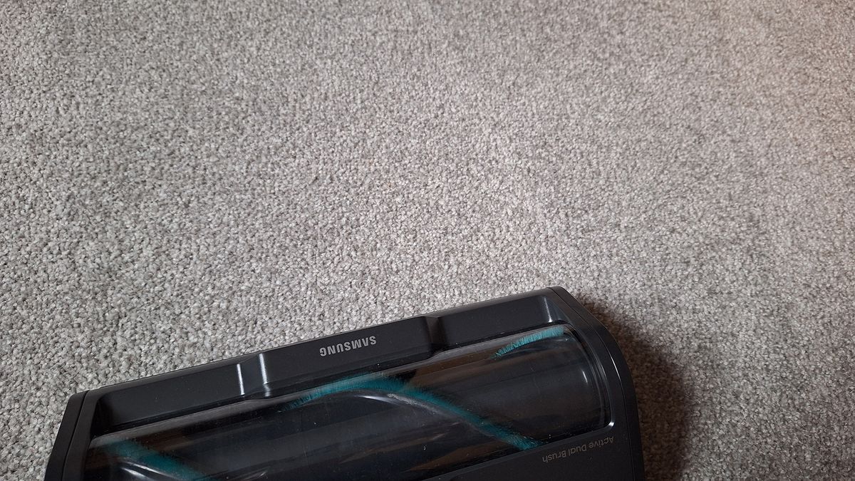 After large debris suction test on carpet using Samsung Bespoke AI Jet Ultra