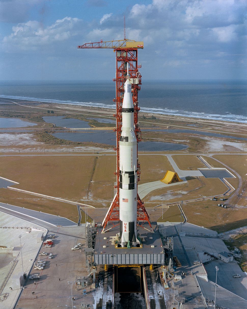 Amazing Apollo 4 NASA s 1st Saturn V Moon Rocket Test Flight In Photos Amazing Apollo 4 NASA s 1st Saturn V Moon Rocket Test Flight In Photos