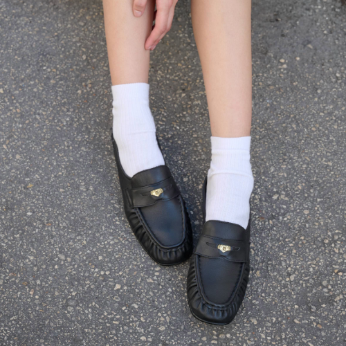 Aritzia x G.H. Bass Loafers