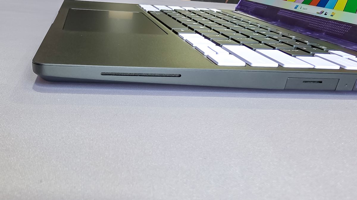 Framework Laptop Pro 13 hands on in San Francisco