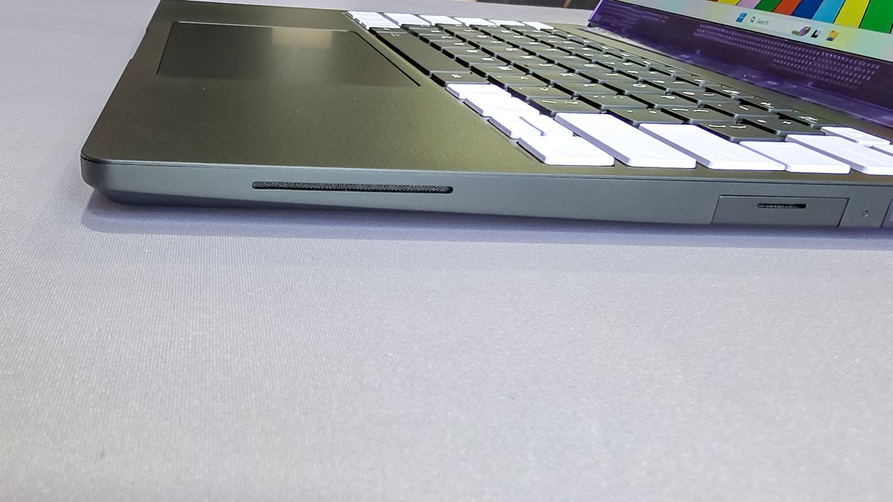 Framework Laptop Pro 13 hands on in San Francisco