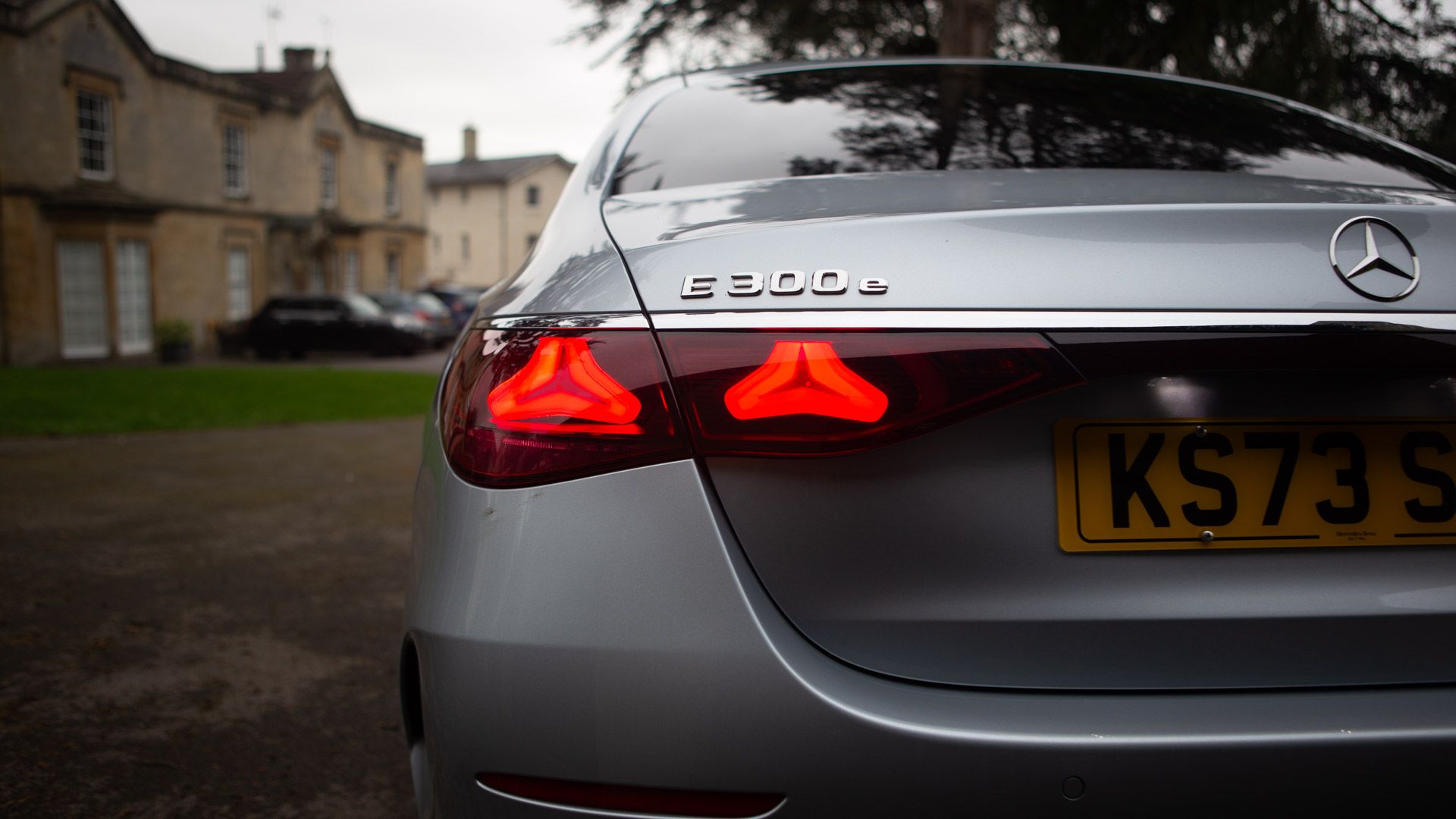 Mercedes-Benz E-Class 2024