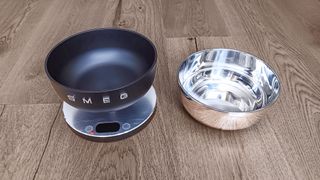 SMEG Contemporary Kitchen Scales