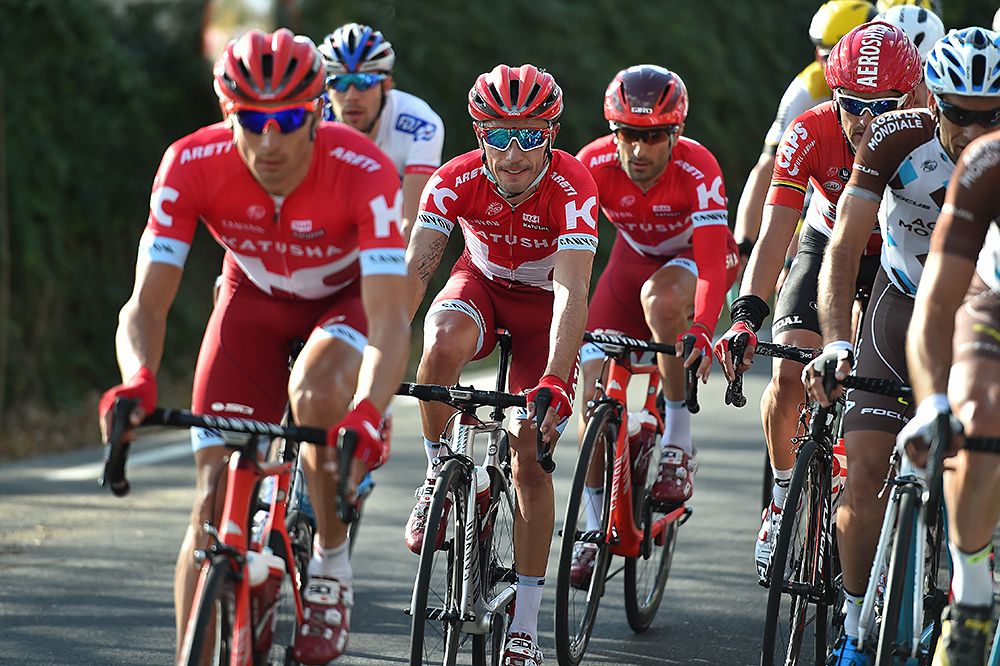 Team Katusha on the front at Tirreno-Adriatico