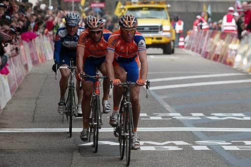 The nest group came in: Dekker, Flecha (Both Rabobank) and Jaksche (Liberty)