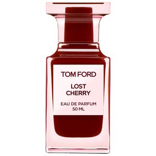 gXKeqGzyD8BpdM4TSLyXf3-320-80 سابرينا كاربنتر تسقط عطر Cherry Baby، عطرها الأكثر جاذبية حتى الآن