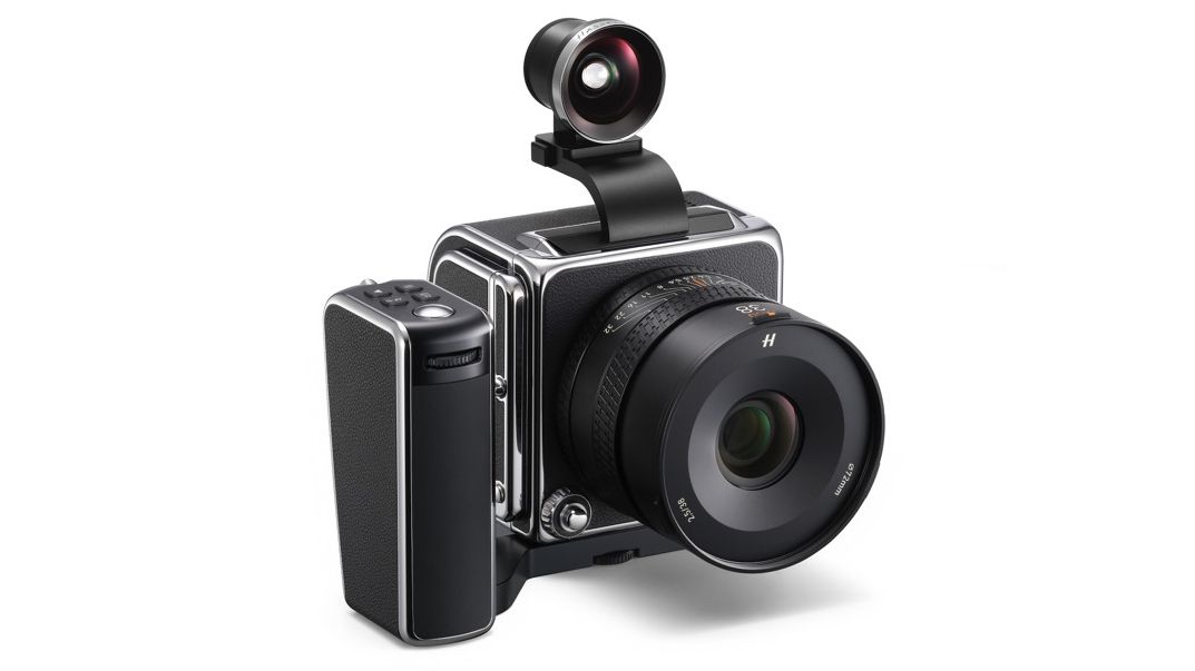 Hasselblad 907X mirrorless camera with CFV 100C digital camera back