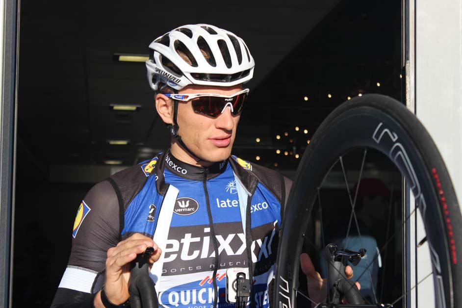 Marcel Kittel steps out of the team hotel