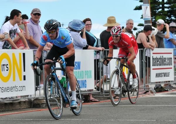 Chris Sutton (Sky) is chased by Adam Phelan (Drapac)