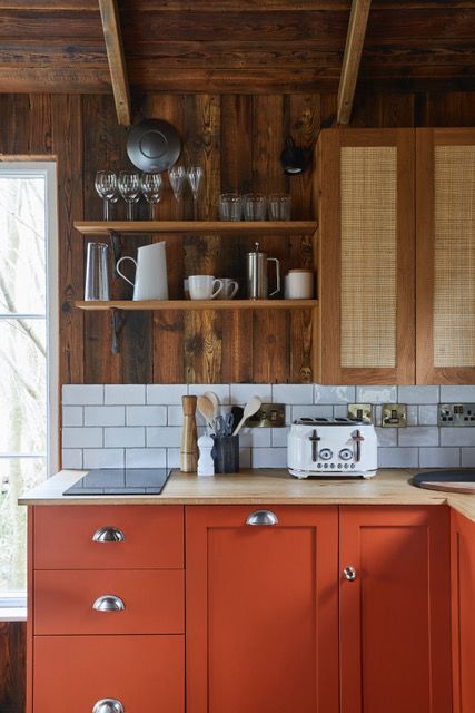 Should I paint my kitchen cabinets? The pros and cons | Livingetc