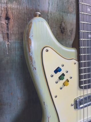 A photo showing the Abernethy Sonic Empress THC electric guitar