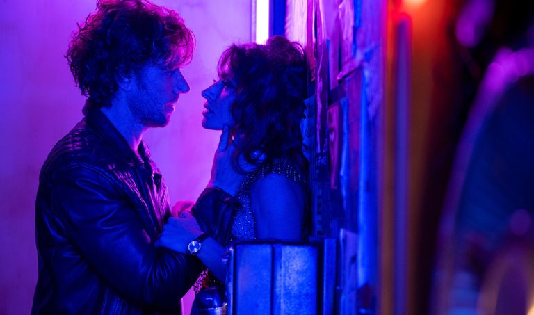 Sarah Shahi and Adam Demos in episode 101 of SEX/LIFE