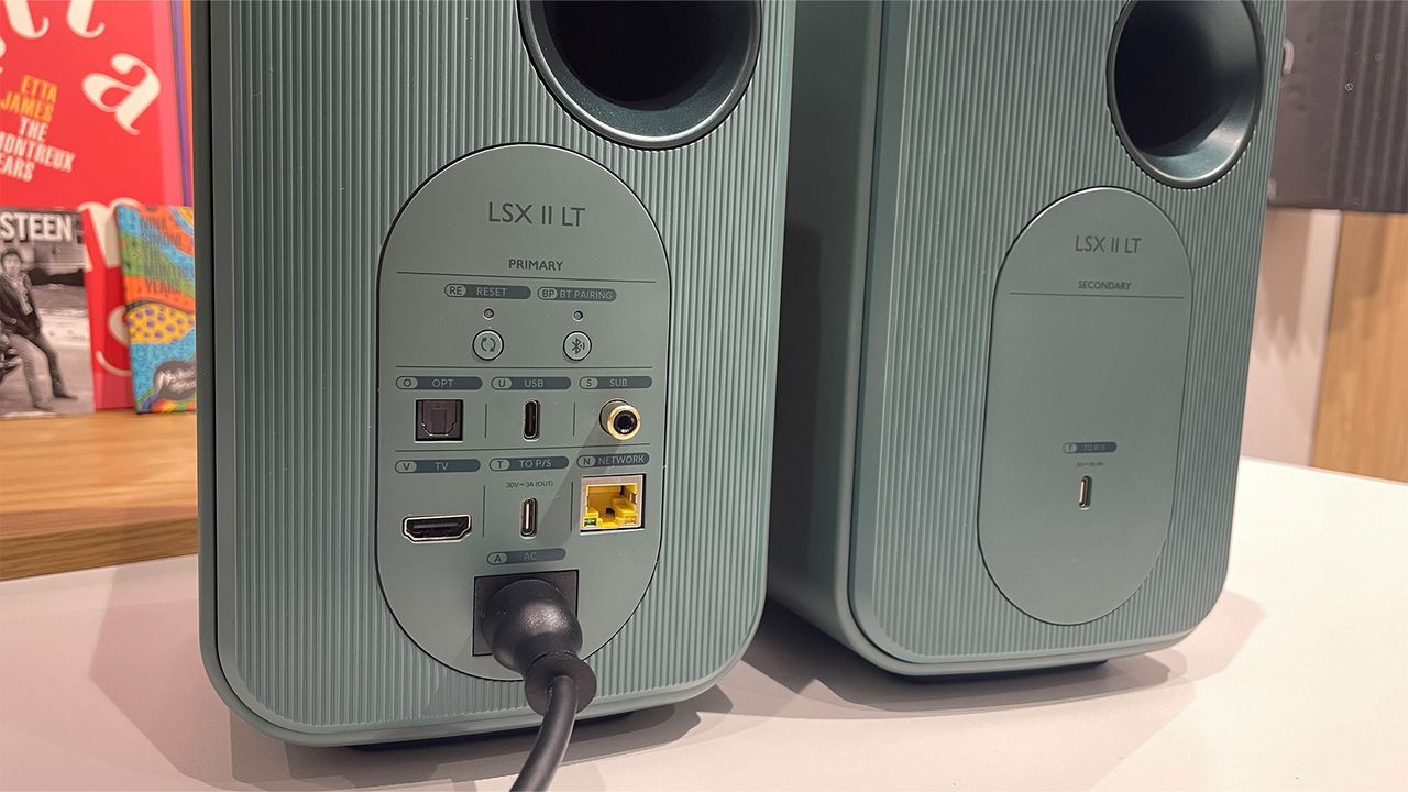 Standmount speakers: KEF LSX II LT