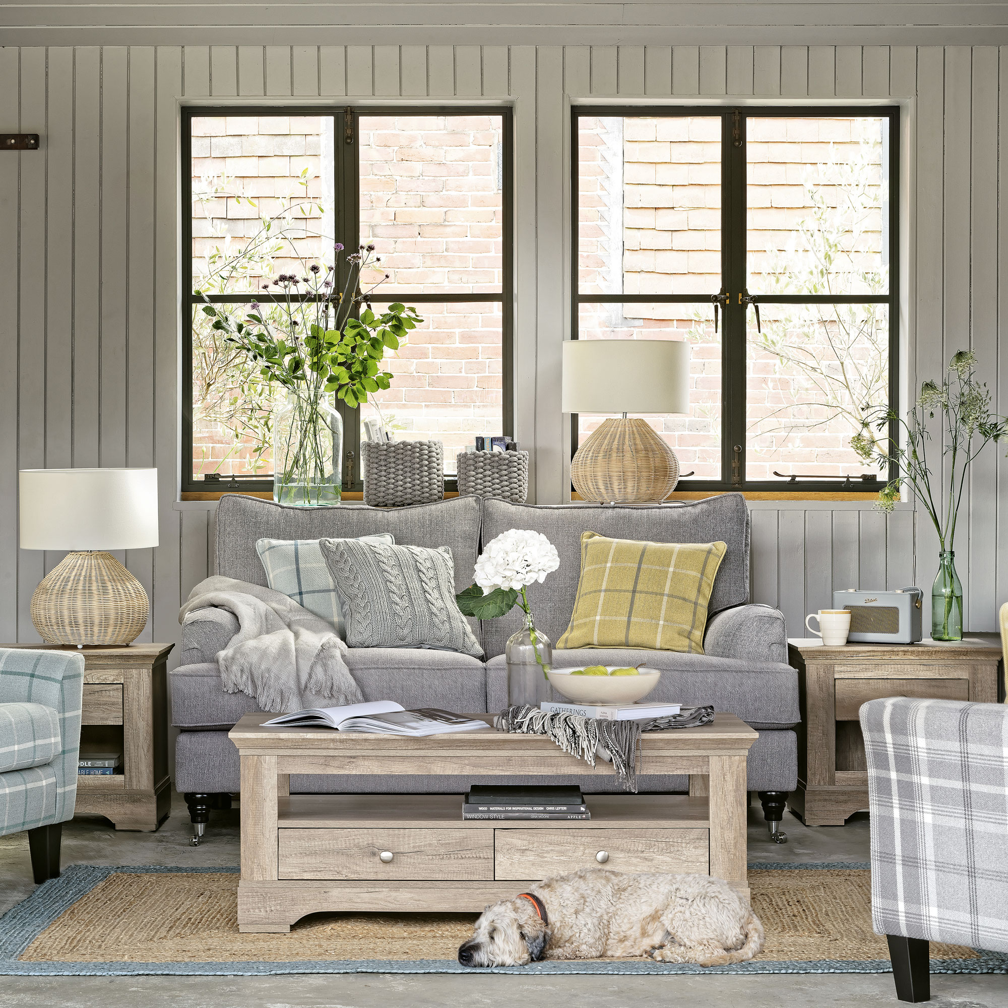 living room with glazed aluminium windows