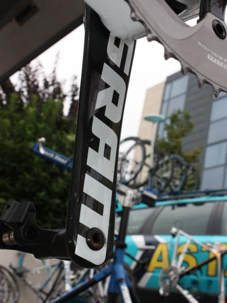 The custom component finish carries through to the non-driveside crankarm.