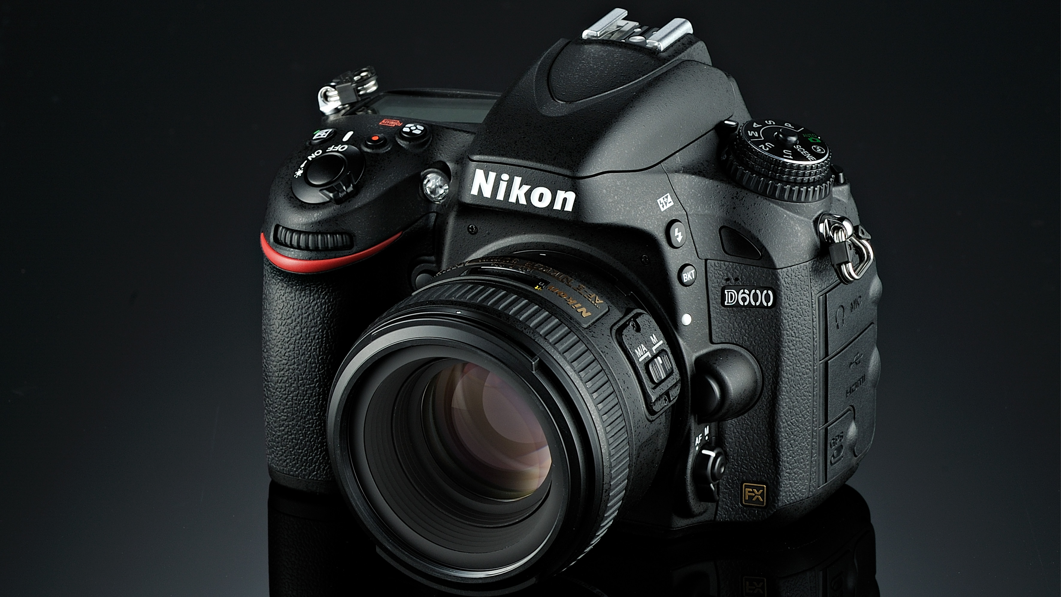 Nikon D600.