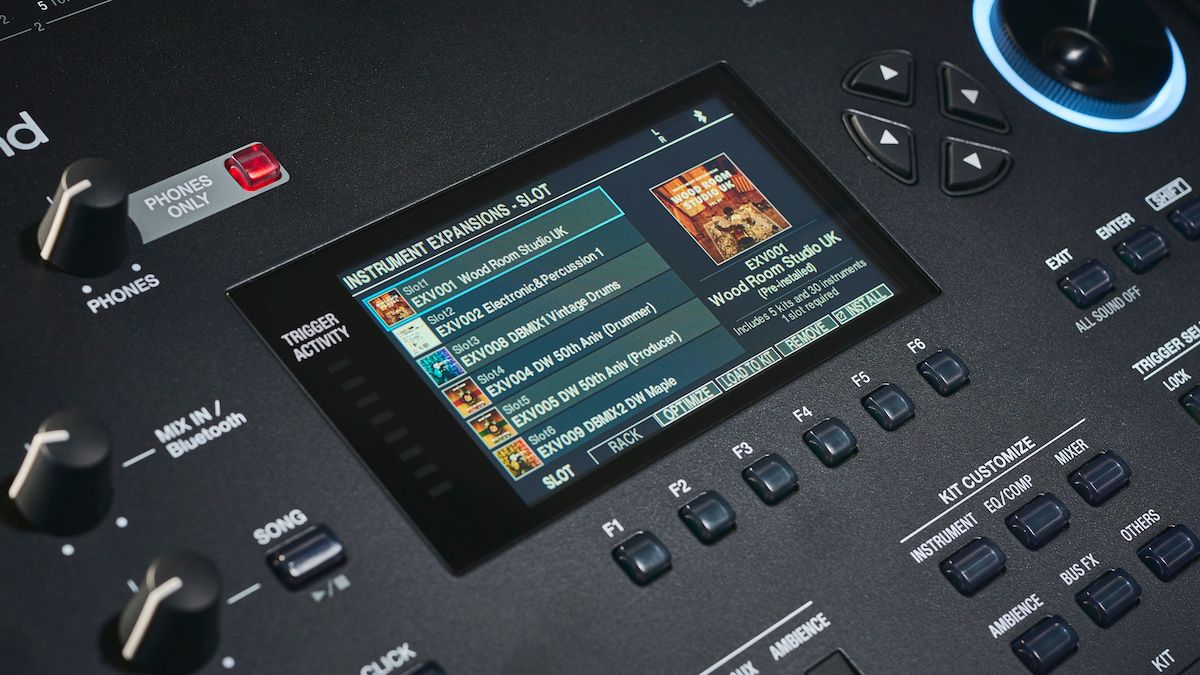 Various angles of the new Roland V71 module
