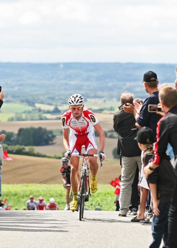 A rider heads up towards the finish