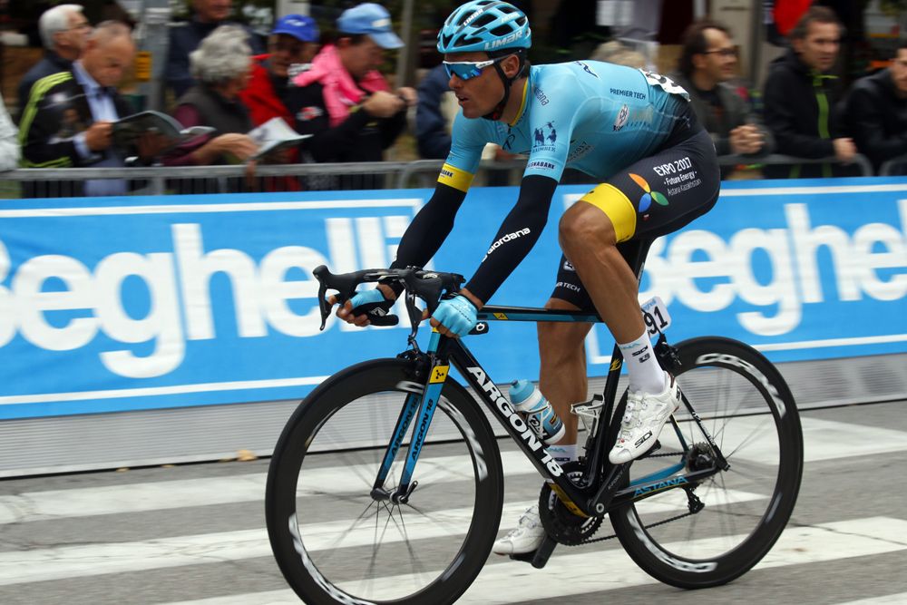 Luis Leon Sanchez in action
