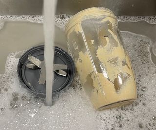Nutribullet Series 600 clraned in the sink