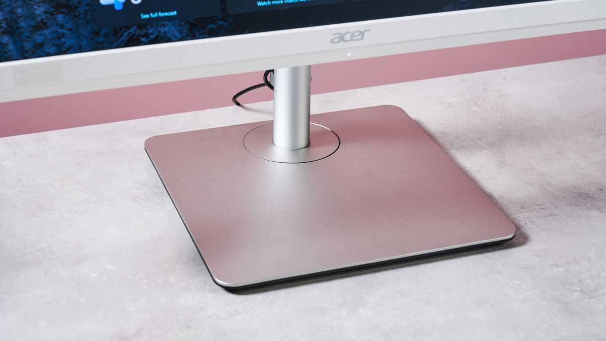 Close-up of base of stand on Acer Aspire C24