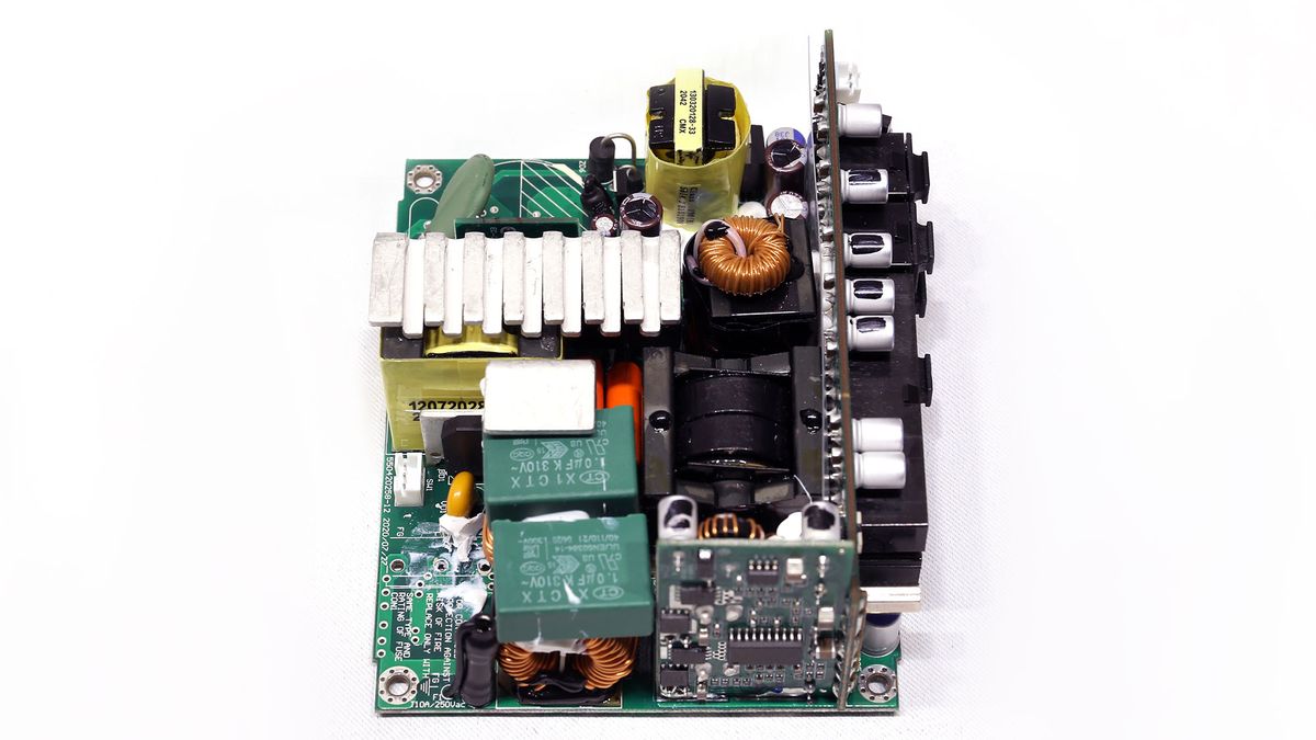 SilverStone SX750