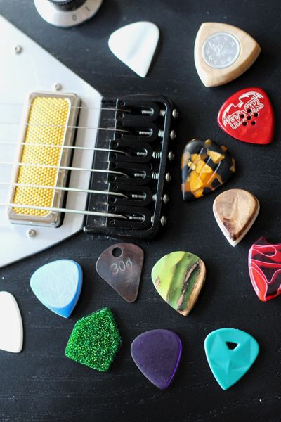 Heavy Riffing guitar pick store