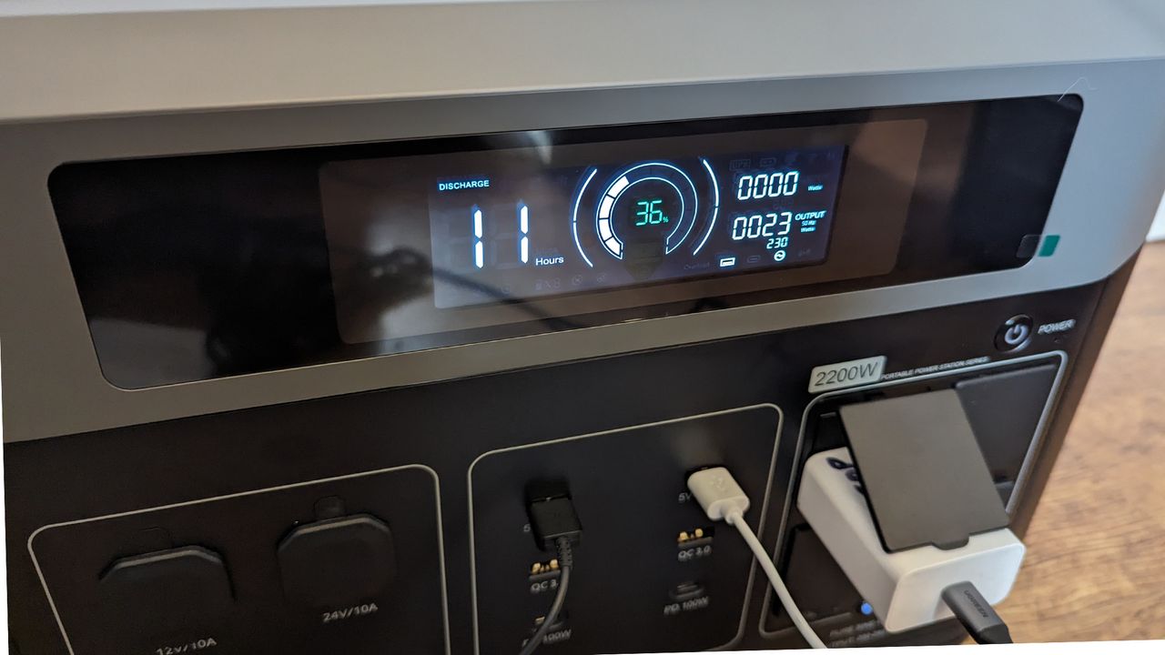 Oukitel B2000 power station review photo