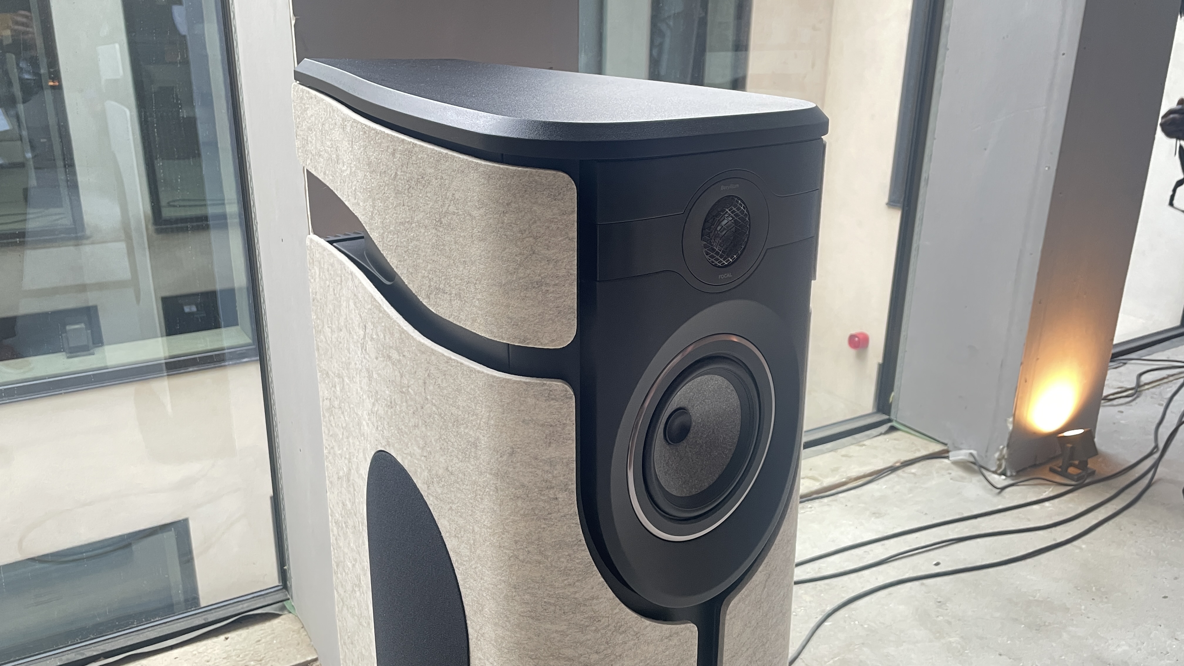 Focal Diva Mezza wireless active speaker system