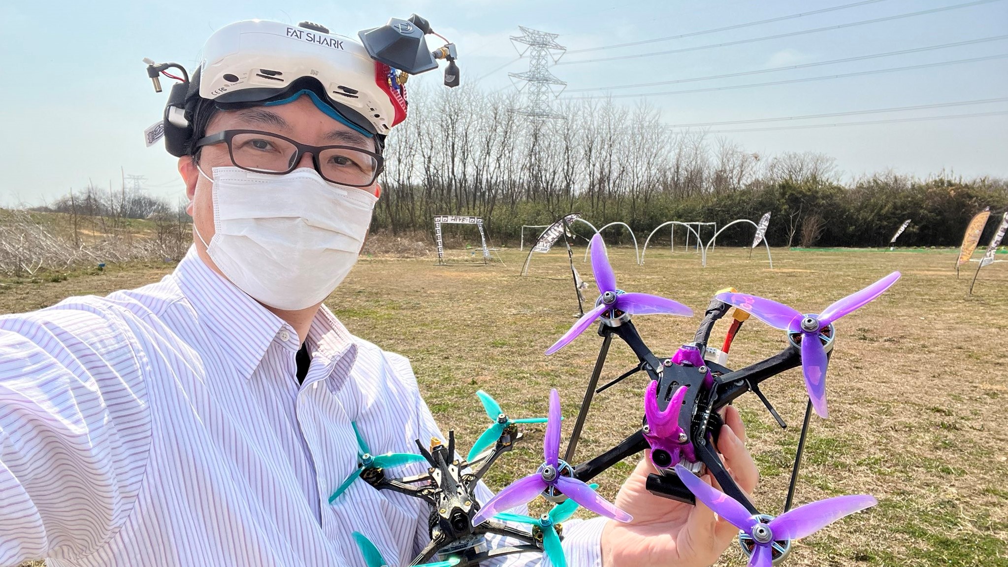 Bir drone ile Yuji Naka.