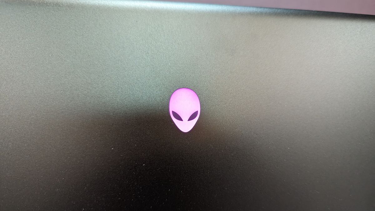 Alienware M16 R2 Review: Excellent Redesign Thwarted By A Subpar ...