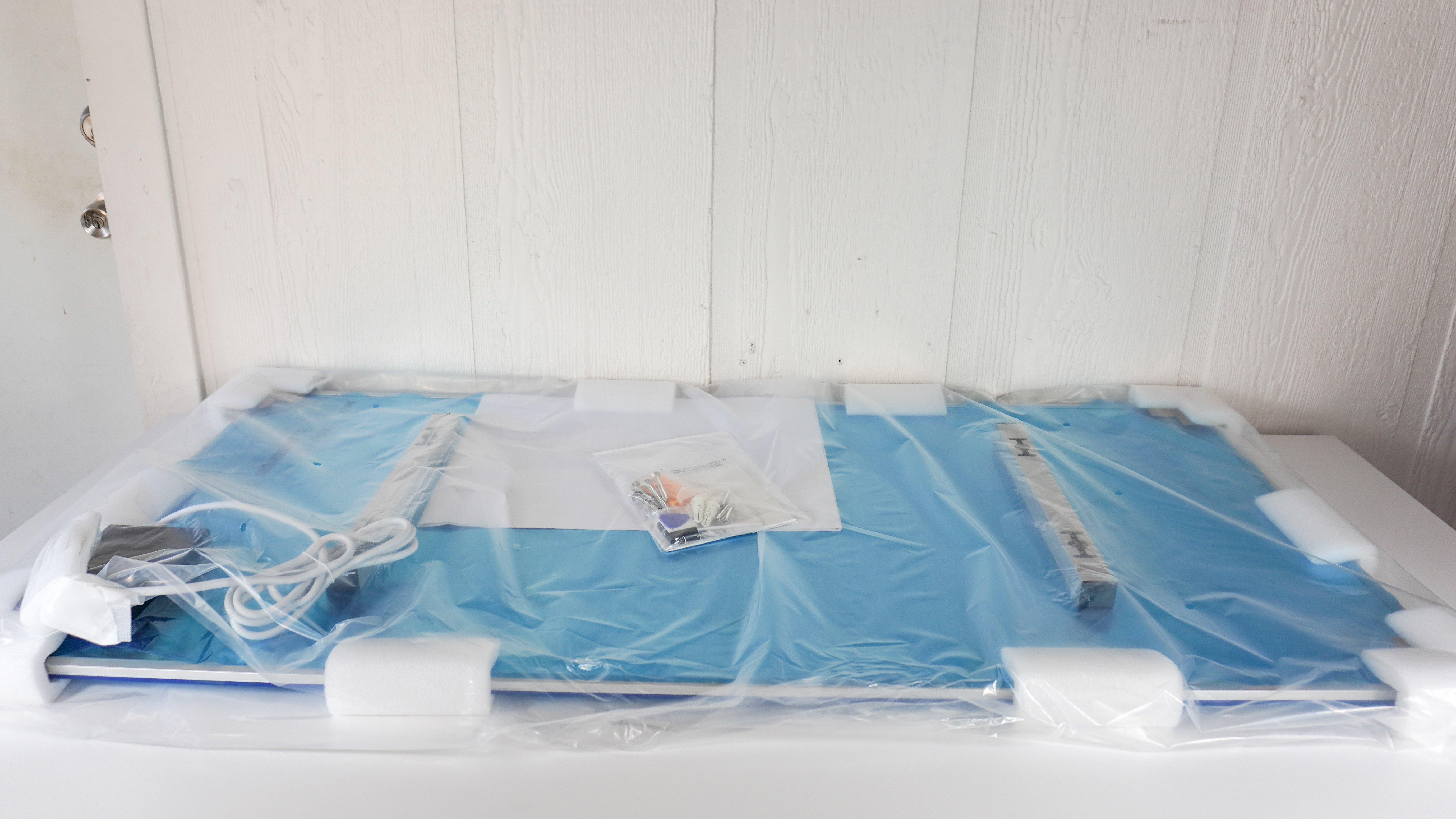 Unboxing the Boldr Kelvin infrared heater