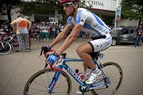 Russian Vladimir Efimkin (Team Type 1/Sanofi Aventis) is within striking distance of making his mark on the tour.