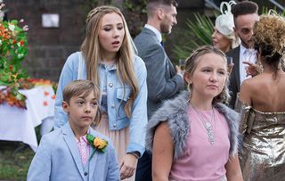 peri and leah and lucas hollyoaks